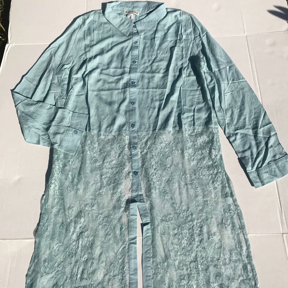 Long sleeve button down shirt